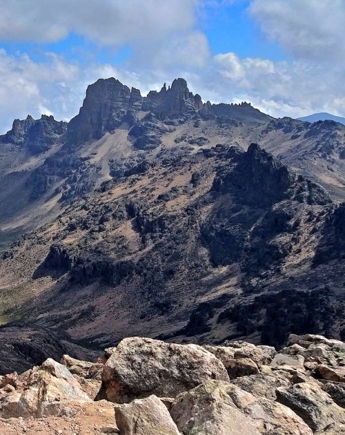 4 Days Mount Kenya Naro-Moru Sirimon Route